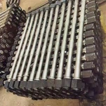 Boulon traversant pour disjoncteur
