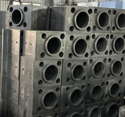 Brise-roche hydraulique à tête arrière à vendre